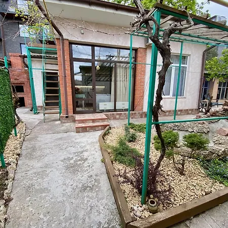 Holiday home гостьовий будиночок на фонтані Odesa
